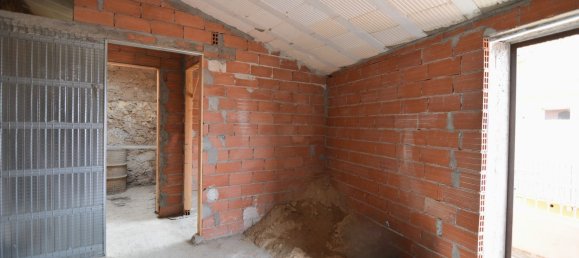 4 rooms House in Cuglieri, Italy No. 222573 2