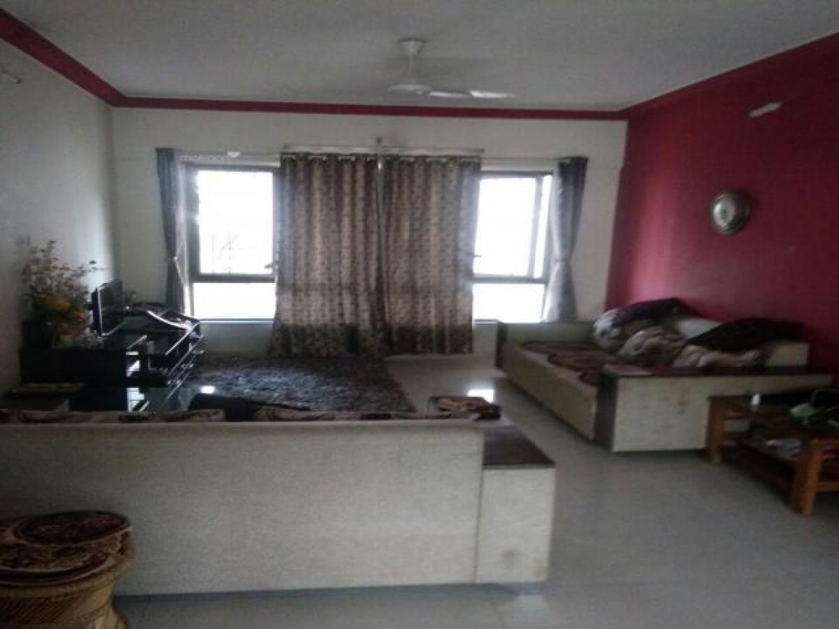 2 bedrooms House in Pune, India No. 8204