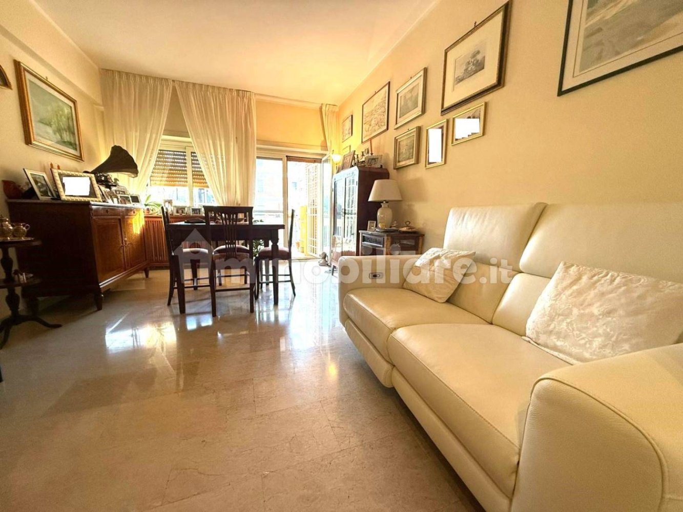 2 bedrooms Apartment in Rome, Italy No. 44860