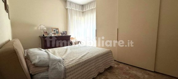 2 bedrooms Apartment in Rome, Italy No. 44860 18