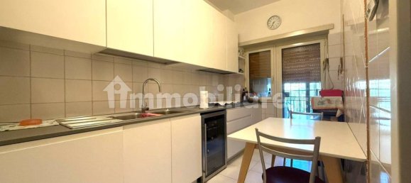 2 bedrooms Apartment in Rome, Italy No. 44860 12