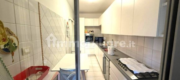 2 bedrooms Apartment in Rome, Italy No. 44860 11