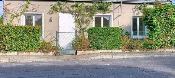 2 chambres Maison à Château-la-Vallière, France No. 349751 2