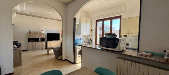 Apartamento T3 em Vercelli, Italy N.º 296296 2