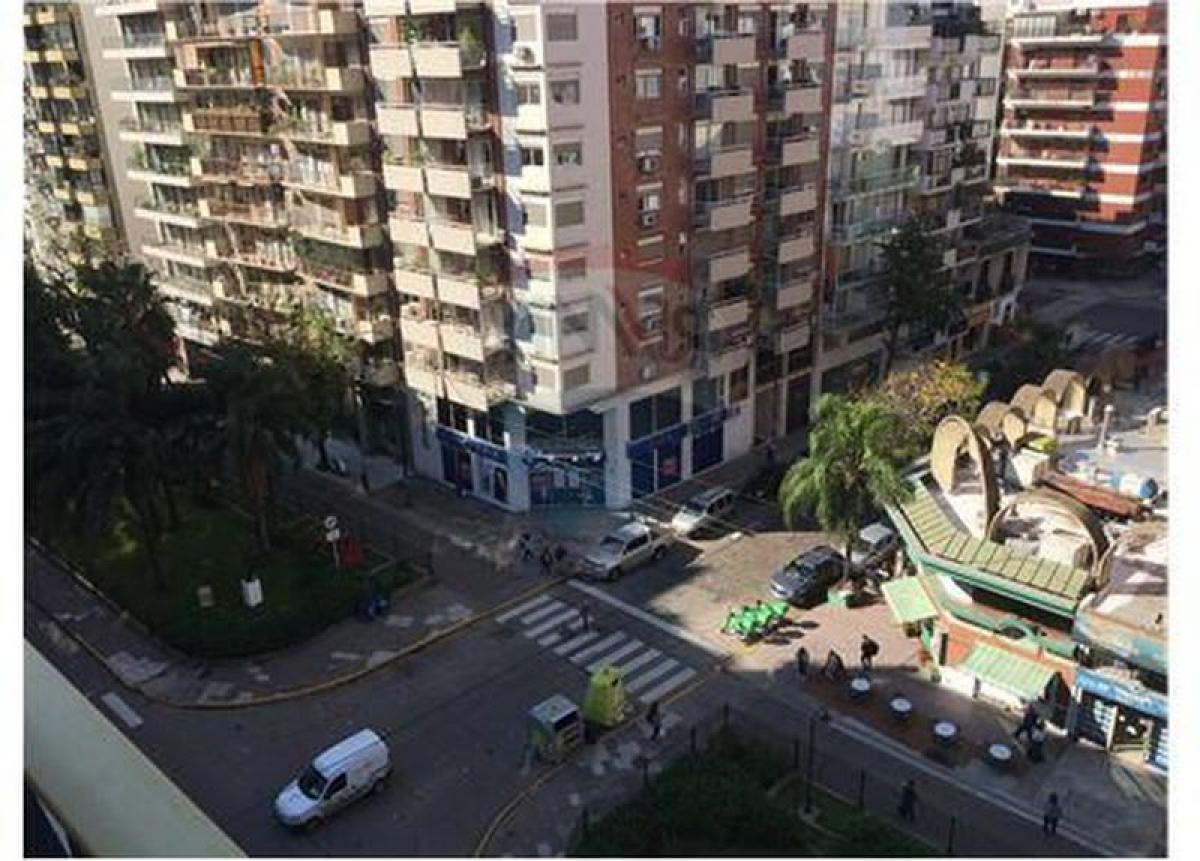 Квартира с 3 спальнями в Буэнос-Айрес, Аргентина № 71696