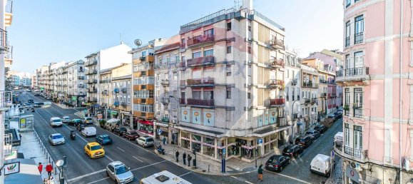 6 bedrooms Apartment in Lisbon, Portugal No. 74476 19