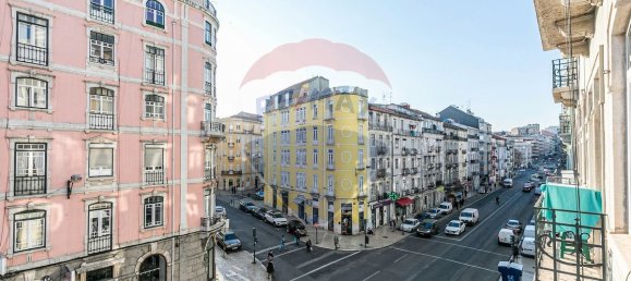 6 bedrooms Apartment in Lisbon, Portugal No. 74476 18