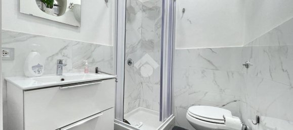 2 bedrooms Apartment in Naples, Italy No. 31587 44