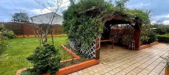 3 Schlafzimmer Haus in Apremont, France, Nr. 98381 2