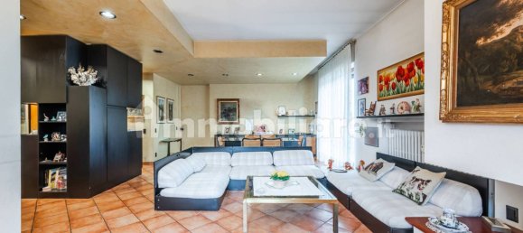 3 bedrooms Penthouse in Milan, Italy No. 312989 30