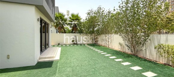 Вилла с 4 спальнями в Дубай Хилс Эстейт, ОАЭ № 100455 5