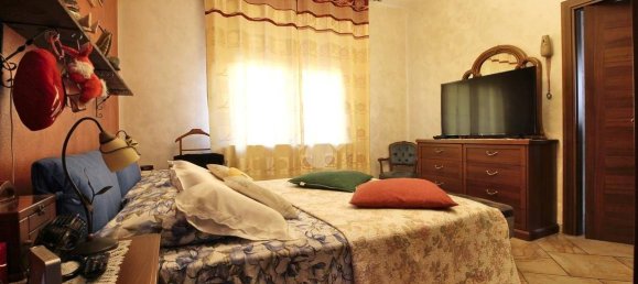 Apartamento T2 em Mariano Comense, Italy N.º 274039 18