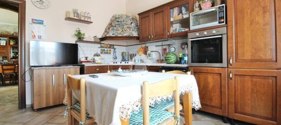 Apartamento T2 em Mariano Comense, Italy N.º 274039 12