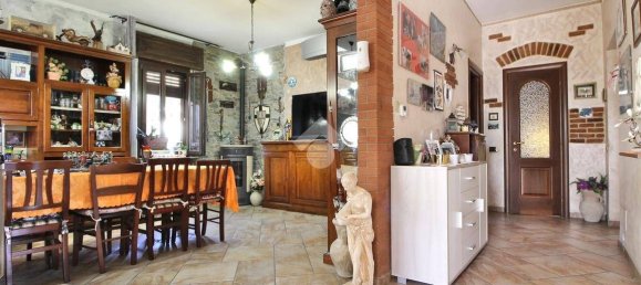 Apartamento T2 em Mariano Comense, Italy N.º 274039 6