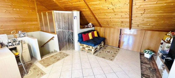 5 rooms House in Limbiate, Italy No. 271913 24