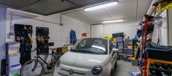 Apartamento de 3 dormitorios en Verona, Italy No. 354376 28