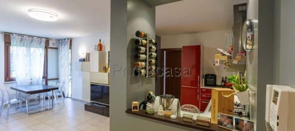 Apartamento de 3 dormitorios en Verona, Italy No. 354376 2