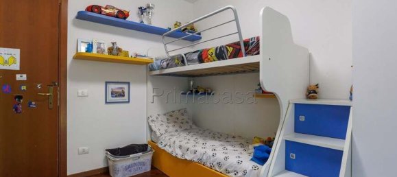 Apartamento de 3 dormitorios en Verona, Italy No. 354376 15