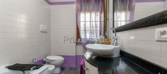 Apartamento de 3 dormitorios en Verona, Italy No. 354376 21