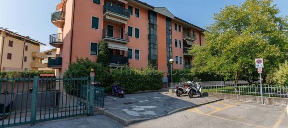 Apartamento de 3 dormitorios en Verona, Italy No. 354376 30