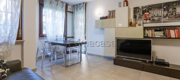 Apartamento de 3 dormitorios en Verona, Italy No. 354376 4
