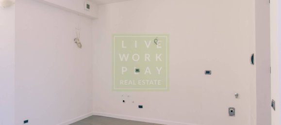 1 bedroom Apartment in Milan, Italy No. 379827 4