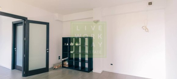 1 bedroom Apartment in Milan, Italy No. 379827 14