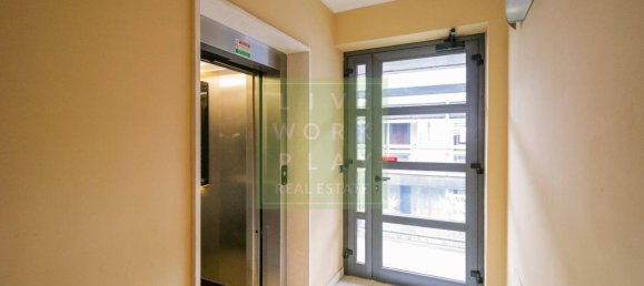 1 bedroom Apartment in Milan, Italy No. 379827 10