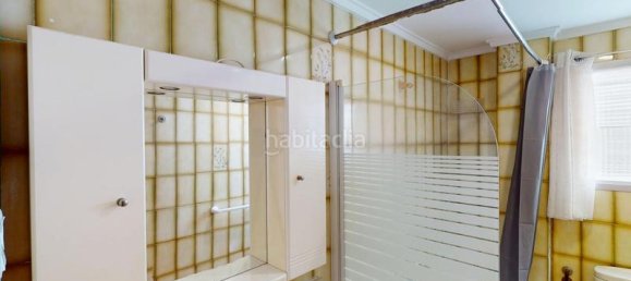 4 Schlafzimmer Wohnung in Burjassot, Spain, Nr. 169987 4