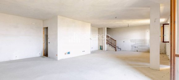 Casa de 4 habitaciónes en Montegranaro, Italy No. 17662 3