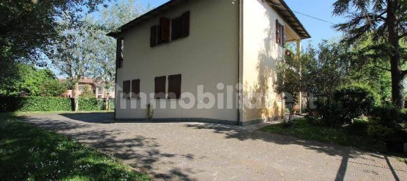 3 Schlafzimmer Villa in Calderara di Reno, Italy, Nr. 266858 3