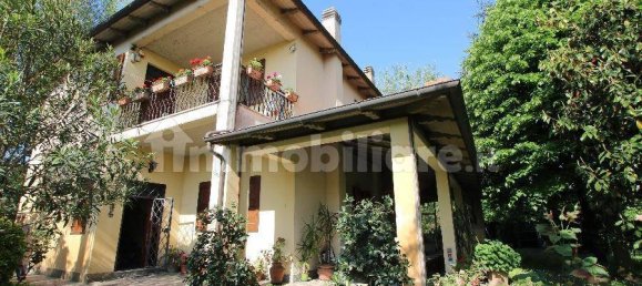 3 Schlafzimmer Villa in Calderara di Reno, Italy, Nr. 266858 2