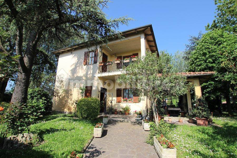 3 Schlafzimmer Villa in Calderara di Reno, Italy, Nr. 266858