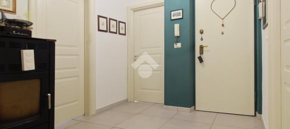 2 bedrooms Apartment in Settimo Torinese, Italy No. 378890 8