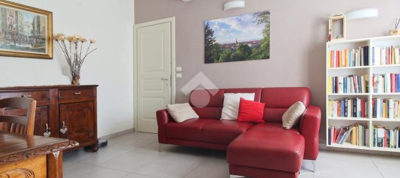 2 bedrooms Apartment in Settimo Torinese, Italy No. 378890 2