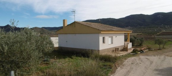 2 bedrooms House in Yecla, Spain No. 107492 7