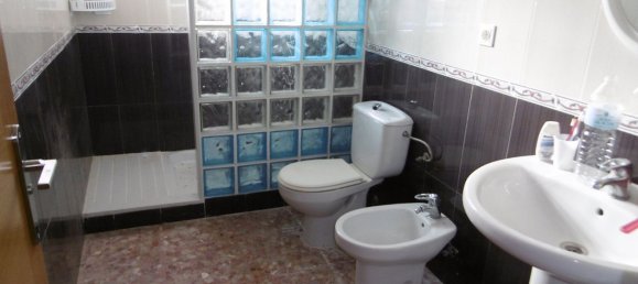 2 bedrooms House in Yecla, Spain No. 107492 15