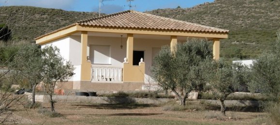 2 bedrooms House in Yecla, Spain No. 107492 4