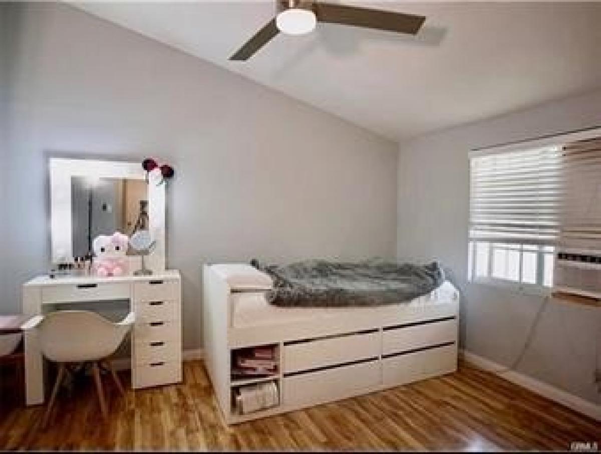 4 bedrooms House in Pomona, USA No. 402825