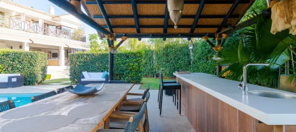 Villa de 5 dormitorios en Marbella, Spain No. 121228 16