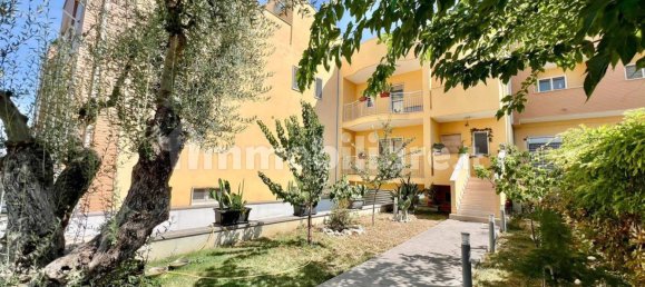 4 Schlafzimmer Haus in Matera, Italy, Nr. 30497 2