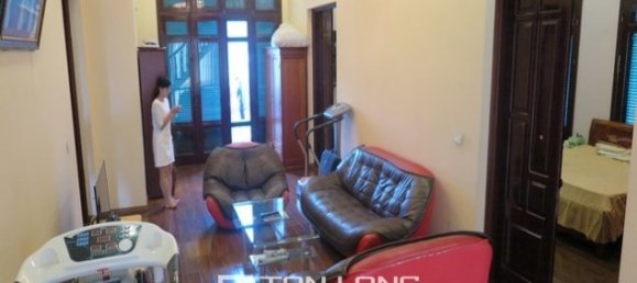 4 Schlafzimmer Villa in Hai Ba Trung, Vietnam, Nr. 3526 25