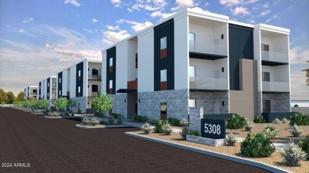  Land in Mesa, USA No. 492058