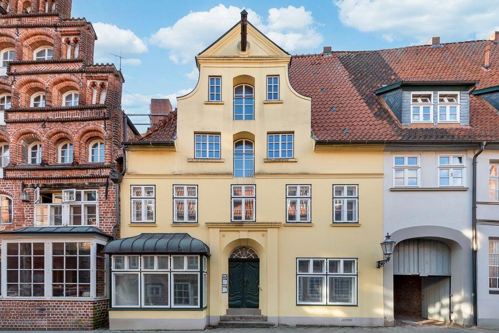 12-Zimmer Gebäude in Lüneburg, Germany, Nr. 16187