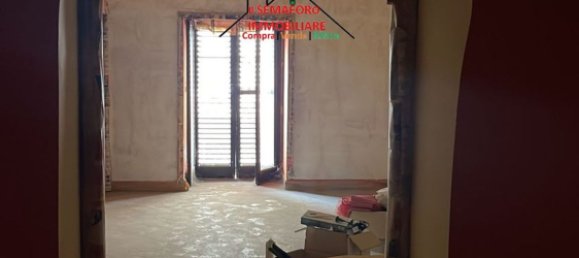 2-Zimmer Gewerbliche Immobilie in Partinico, Italy, Nr. 83569 3