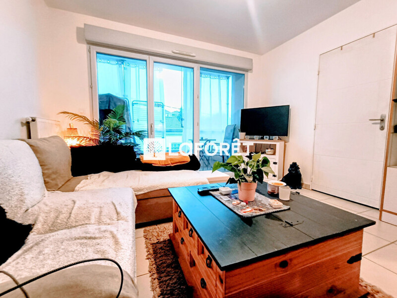 1 bedroom Apartment in Mainvilliers, France No. 39369