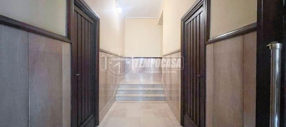 3 rooms Apartment in Turin, Italy No. 300371 23