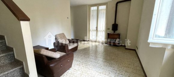 2 bedrooms House in Albino, Italy No. 2044 3