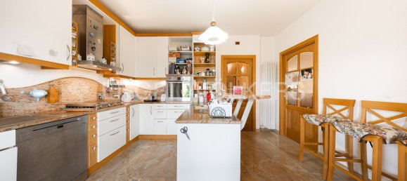 9-salle Villa à Zocca, Italy No. 303020 12