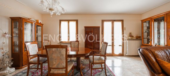 9-salle Villa à Zocca, Italy No. 303020 9